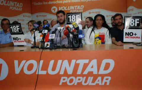 Partido de López reitera llamado a protesta por su "injusto" encarcelamiento