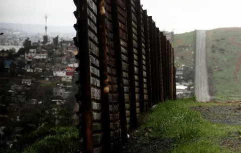 Amnistía Internacional denuncia "los muros" que se levantan en AL
