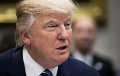 Corte rechaza apelación de Trump sobre veto migratorio