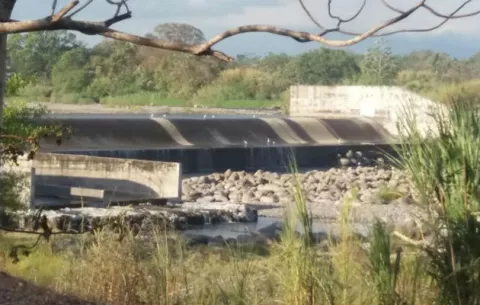 Peligra actividad agrícola del sistema de riesgo en Alanje