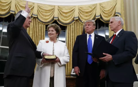 Rex Tillerson, el ejecutivo prorruso que conducirá la política exterior de Trump