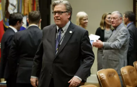 Steve Bannon, el poder oculto en la Oficina Oval 