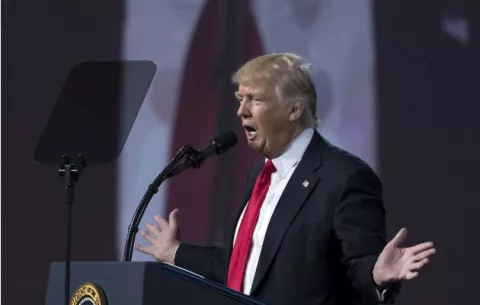 Encuesta no favorece gestión del presidente de EE.UU. Donald Trump