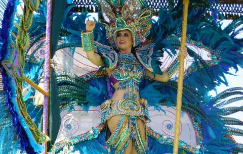 Resaltan tradiciones en culecos de Martes de Carnaval en Las Tablas