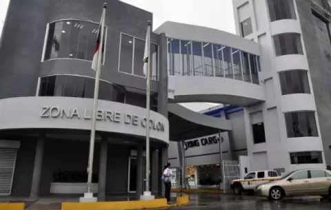 Empresarios piden a Colombia que elimine trabas al comercio
