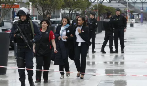 Atacante de Orly estaba  dispuesto a morir por Alá