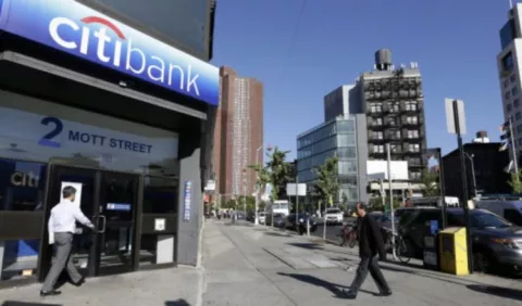Banca latina  apunta a eliminar dinero en efectivo