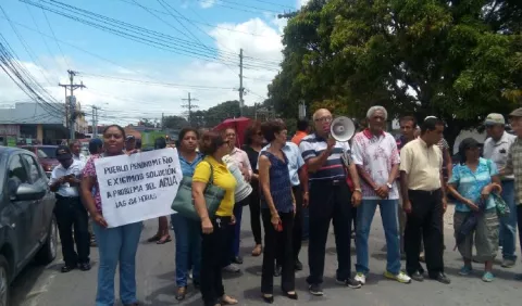 Coclé,  Chiriquí y Bocas del Toro sufren por la falta de agua potable