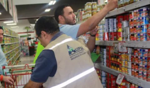 Retiran productos cárnicos de Brasil