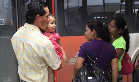 Gremios, contra pago de licencia