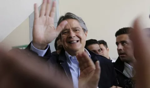 Candidato Lasso envía  un informe a la a OEA