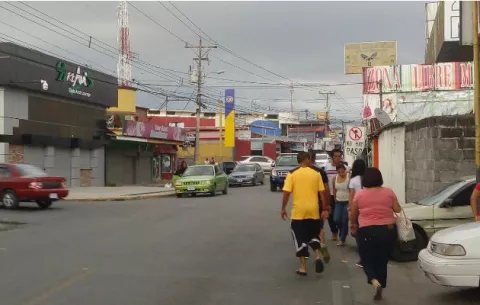 Méndez: No permitirán  entrada de venezolanos ilegales por Paso Canoas