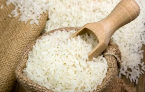 Incremento de importación de arroz es una "irresponsabilidad" del Gobierno