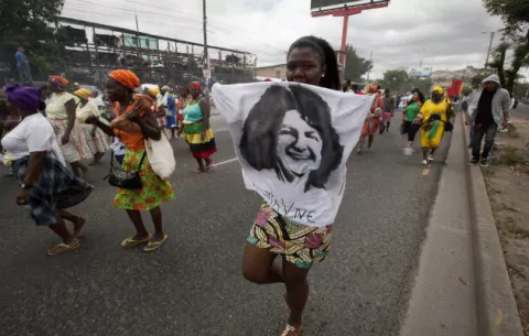 Exigen justicia a casi un año del asesinato de la ambientalista Berta Cáceres