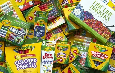 Crayola retirará uno de sus colores, ¿cuál será?