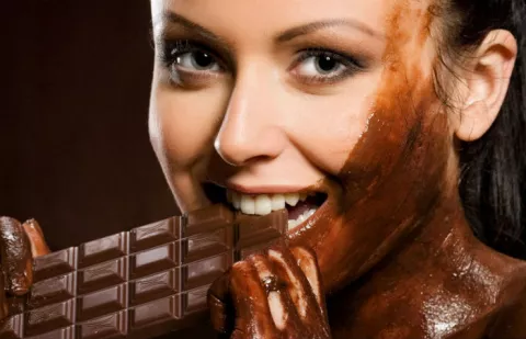 Cinco beneficios de consumir chocolate amargo todos los días