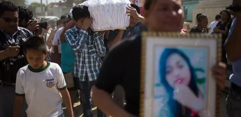 Guatemala grita justicia para las 40 niñas 'que ya no tienen voz'