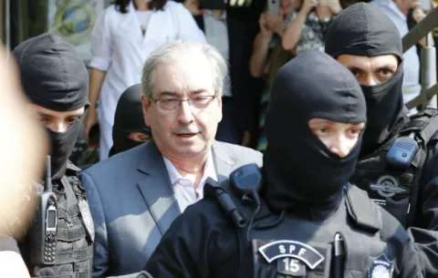 Impulsor de la destitución de Rousseff es condenado por corrupción