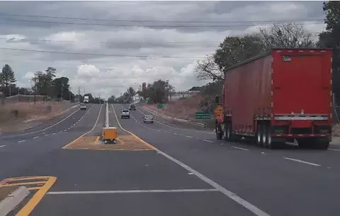 Pese a quejas habilitan 10 primeros kilómetros del ensanche Santiago-Viguí