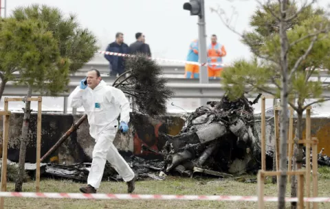 Siete fallecidos al estrellarse un helicóptero en Estambul