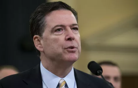 Director del FBI confirma investigación sobre la campaña de Trump y Rusia