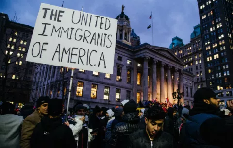 Hawai interpone primera demanda contra nuevo veto migratorio de Trump