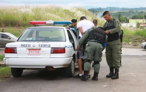 Capturan dos sindicados por homicidio en operativos en Burunga y Arraiján