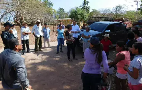 Descontentos en La Honda por permitir que se deposite basura de Chitré