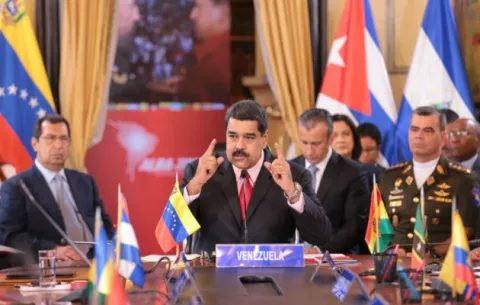 Maduro dice que es América Latina quien debe enviar nota de protesta a Kuczynski