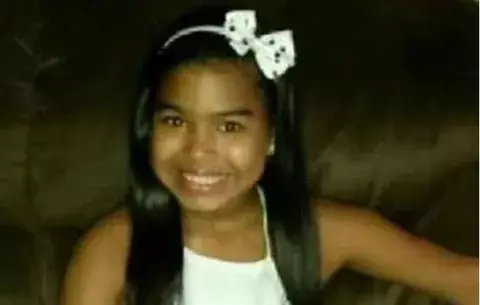 Muere menor tras accidente entre vehículo y camión en Sabanitas 