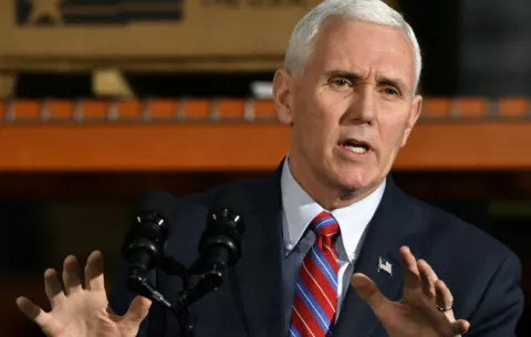 Vicepresidente Pence promete que la "pesadilla de Obamacare" está por acabar