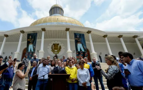 Perú retira embajador en Venezuela e inicia consultas para activar Carta Democrática