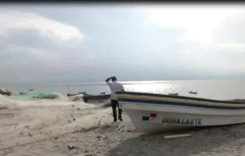 Pescadores preocupados por ola de asaltos en mar coclesano