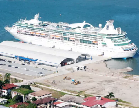 Servicio Especial de Turismo podrá promoverse dentro de Puerto Colón 2000