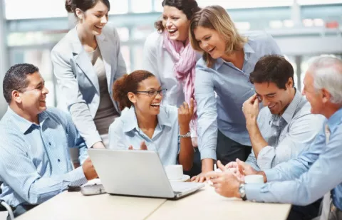 Tener sexo aumenta el rendimiento laboral