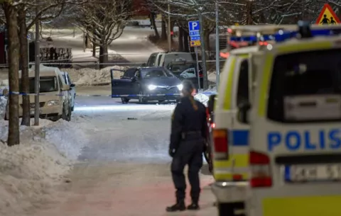 Dos muertos a disparos en un suburbio de Estocolmo 