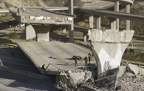 Falla en California podría causar un terremoto de 7,4 