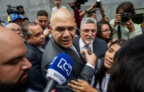 Diálogo venezolano fracasó por falta de "claridad", dice exportavoz opositor
