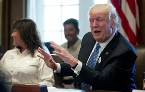 Trump autoriza la construcción del polémico oleoducto Keystone