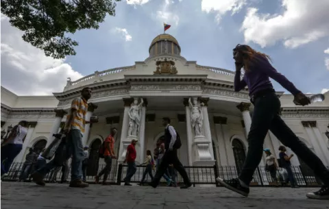 Rusia pide diálogo en Venezuela y que no haya injerencia exterior
