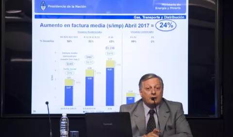 Gobierno argentino anuncia alza del gas, con    promedio de 24%