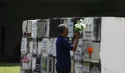 Panameños adeudan  $243 mil en servicios  funerarios