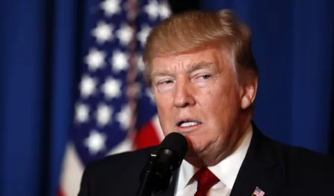 Donald Trump justifica no haber destruido pistas