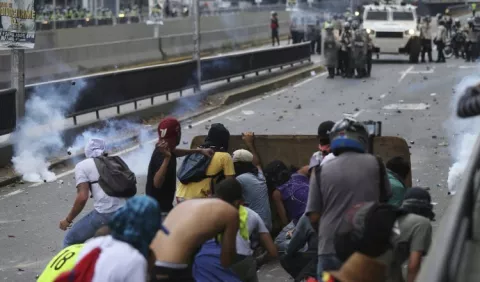 La protesta opositora en Venezuela deja  34 heridos