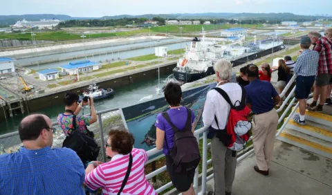 El Canal de Panamá  centra su atención  en el  turismo