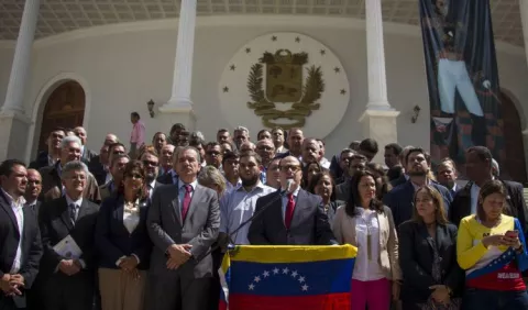 Oposición y chavismo se miden hoy en las calles