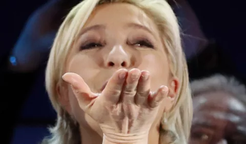 Macron y Marie Le Pen irán a la segunda vuelta