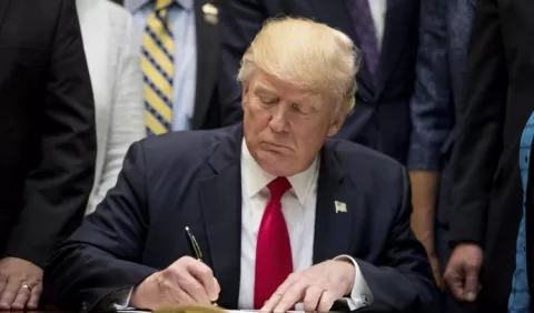 Trump propone  histórica rebaja de impuestos    