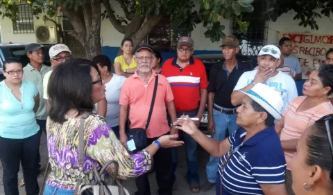 Se toman oficinas del Idaan por falta de agua potable en Aguadulce