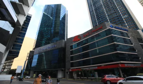 Disminuyen    los préstamos nuevos en sector  bancario